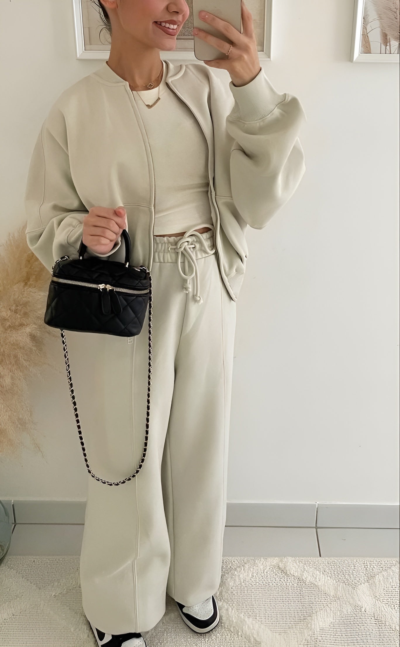 NOVEL | Trendy Tracksuit