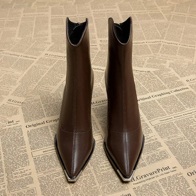 CELESTE | Refined Chelsea Boots