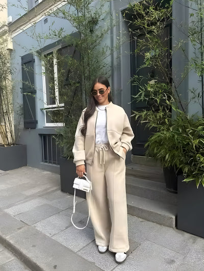 NOVEL | Trendy Tracksuit