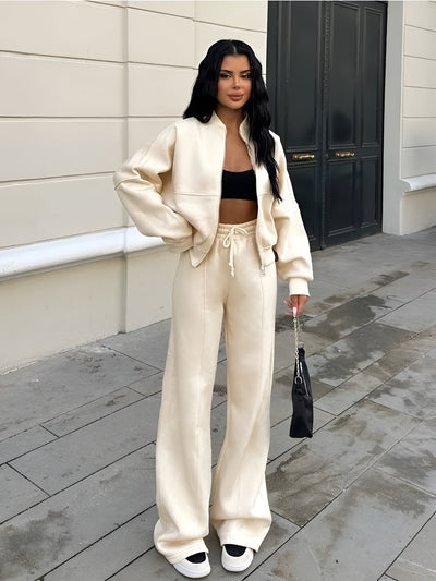 NOVEL | Trendy Tracksuit